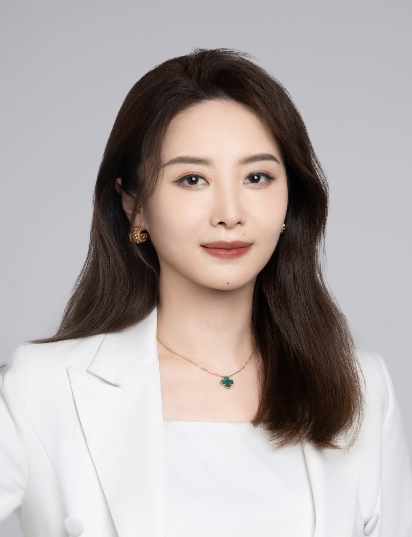 Headshot of Zikun Xu